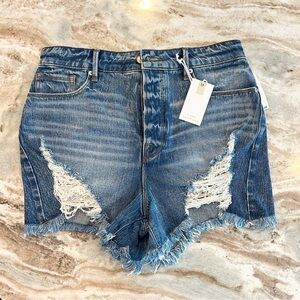 Good American Distressed Bombshell Shorts 💙